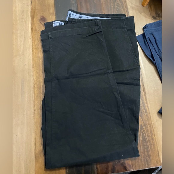 Men’s Pants Bundle #2 - Picture 6 of 6